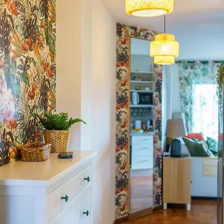 Forest Flat - Big Heated Pool, Terrace, Tv Channels