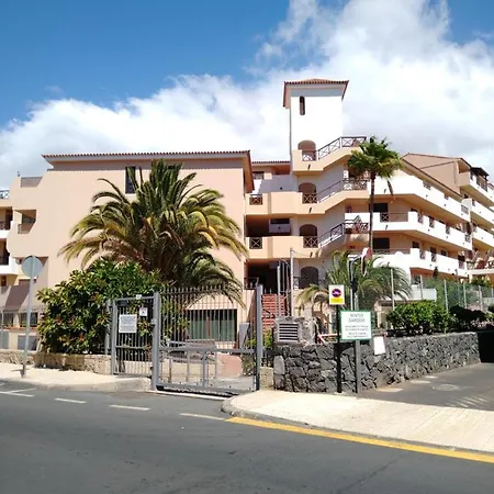 Forest Flat - Big Heated Pool, Terrace, Tv Channels, Golf Courses