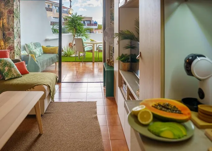 דירה Forest Flat - Big Heated Pool, Terrace, Tv Channels